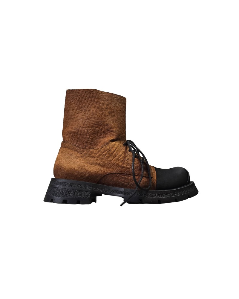 PAPUCEI STIEFEL MOSS