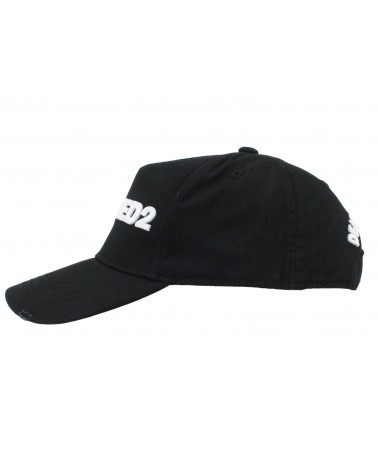 DSQUARED2 CAP BCM0028 M063